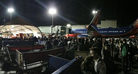 Λήξη συναγερμού στο αεροδρόμιο του Λος Άντζελες - Σκηνές πανικού υπό τον φόβο τρομοκρατών