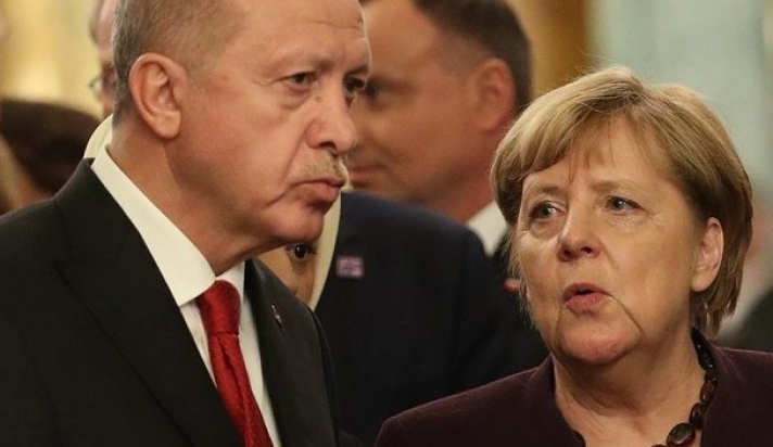 Σαμπάχ: Ο Ερντογάν θα συζητήσει με τη Μέρκελ μία «δίκαιη μοιρασιά των φυσικών πόρων»