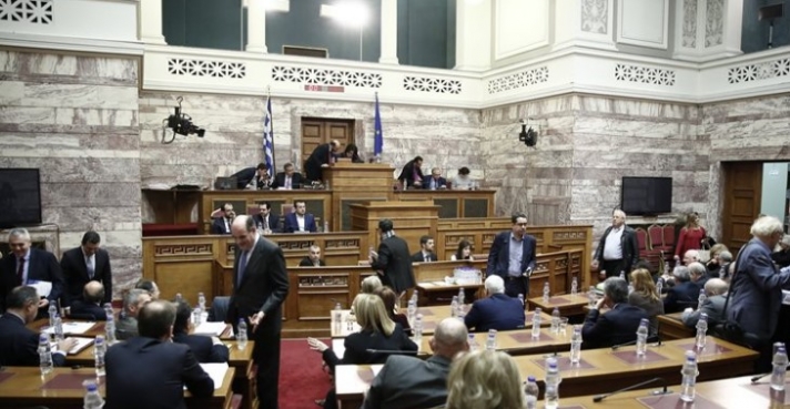Με την ψήφο των βουλευτών ΣΥΡΙΖΑ και ΑΝΕΛ εγκρίθηκε επί της αρχής το πολυνομοσχέδιο