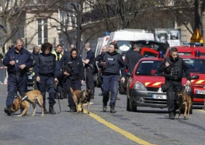 H Εκρηξη στα γραφεία του ΔΝΤ στο Παρίσι είχε «Αποστολέας» Τον Κικίλια: Η σύνδεση με τη βόμβα στον Σόιμπλε