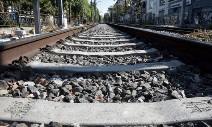 Τραγωδία στην Αλεξανδρούπολη: Τρένο παρέσυρε τρεις ανθρώπους μέσα σε μισή ώρα - Νεκροί οι δύο