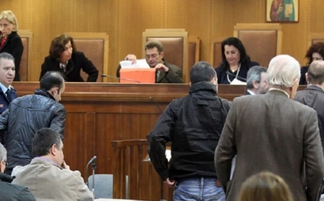 Την ποινή της ισόβιας κάθειρξης επέβαλε το Μικτό Ορκωτό Δικαστήριο Θεσσαλονίκης στον 84χρονο...