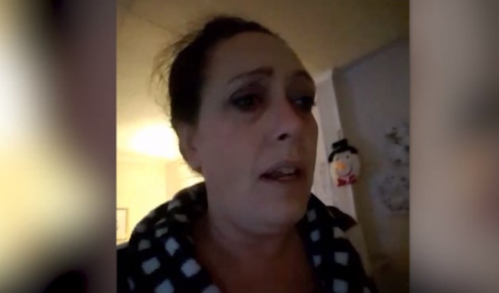 Τρόμος για 47χρονη μητέρα – Δείτε τι εμφανίστηκε κατά τη διάρκεια βίντεο κλίσης (video)