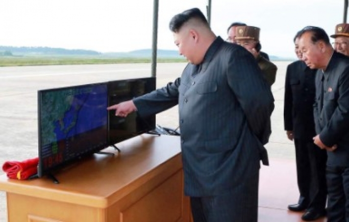 Βόρεια Κορέα: Ο Κιμ Γιονγκ Ουν δηλώνει ότι βρίσκεται κοντά στην απόκτηση πυρηνικών όπλων