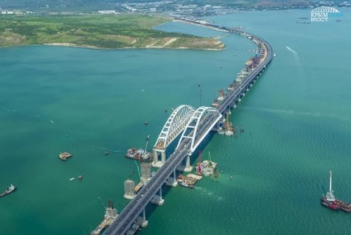 ΦΩΤΟ - Η μεγαλύτερη γέφυρα της Ευρώπης είναι γεγονός και προκαλεί δέος