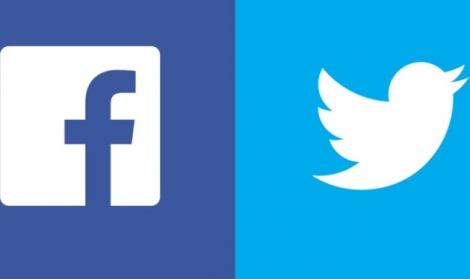 Σκάνδαλα &amp; κατακραυγή: Χρονιά ενηλικίωσης για Facebook και Twitter το 2018
