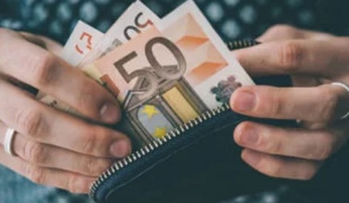Μειώσεις ΣΟΚ στις επικουρικές συντάξεις: Από 50 έως και 200 ευρώ τον μήνα