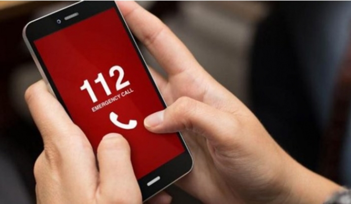 Κορονοϊός: Γιατί δεν έλαβαν όλοι την ειδοποίηση από το 112 - Τι πρέπει να κάνουν όσοι δεν έχουν "έξυπνα κινητά"
