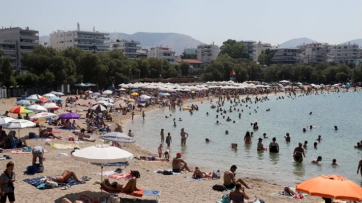 Εκλογές 2019: Στις παραλίες οι Αθηναίοι πριν ή μετά τις κάλπες