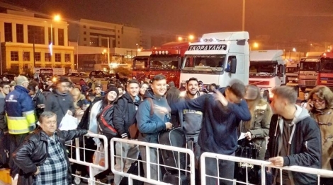 Τέλος η απεργία της ΠΝΟ: Έφτασε το πρώτο πλοίο από την Κρήτη στο λιμάνι του Πειραιά