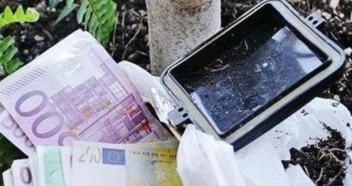 Δυτική Ελλάδα: Είχε θάψει 700.000 ευρώ… στον κήπο του!