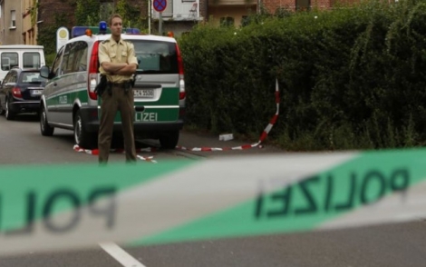 Οπλισμένος άνδρας έχει ταμπουρωθεί σε εστιατόριο στη Γερμανία