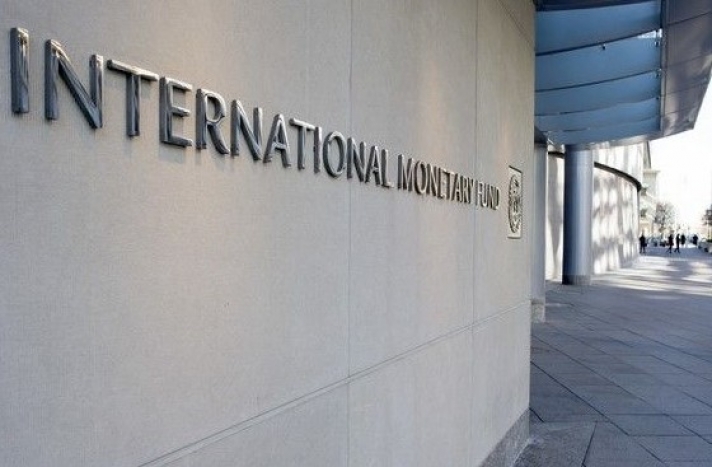 Ξαφνική πρόκληση ΔΝΤ: Στρώνει χαλί για νέα μέτρα