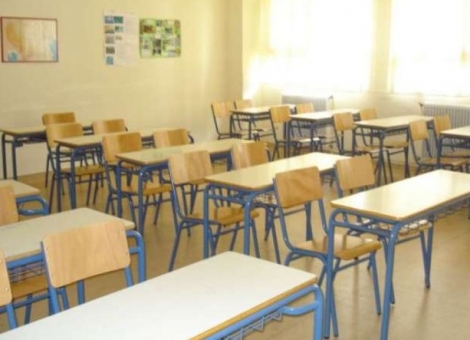 Θρήνος για τον θάνατο 53χρονου δασκάλου στη Θεσσαλονίκη - Έπαθε ανακοπή μέσα στην τάξη