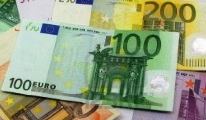 ΒΙΝΤΕΟ - Αυτά είναι τα νέα νομίσματα των 100 και 200 ευρώ