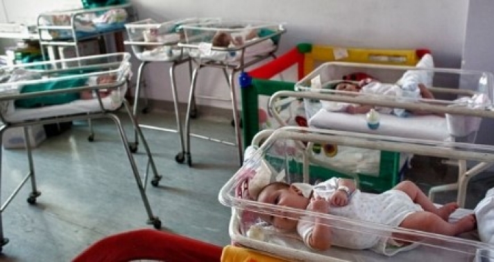 Υπουργείο Υγείας: Βοηθήστε τα εγκαταλελειμένα μωρά του Νοσοκομείου Αλεξάνδρα