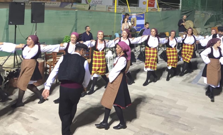 Ξυλόκαστρο : Το χορευτικό σεργιάνι στην Ελλάδα απο την ΧΟΡΑΝΘΗ μας εχει καταπλήξει (ΦΩΤΟ - ΒΙΝΤΕΟ)