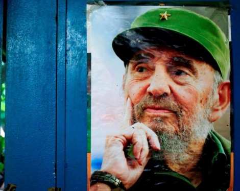 Πέθανε ο κομαντάντε Φιντέλ Κάστρο σε ηλικία 90 ετών