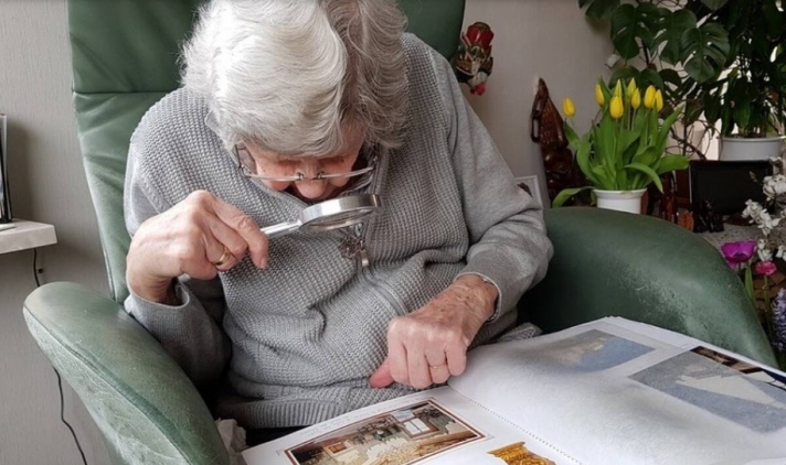 «Έριξε» το διαδίκτυο η γιαγιά: Τρελό κόλπο της στην κουζίνα θα σας αφήσει άφωνους
