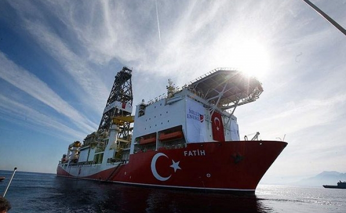 Η Τουρκία ανακοίνωσε γεωτρήσεις και σεισμικές έρευνες σε Καστελόριζο και Κρήτη