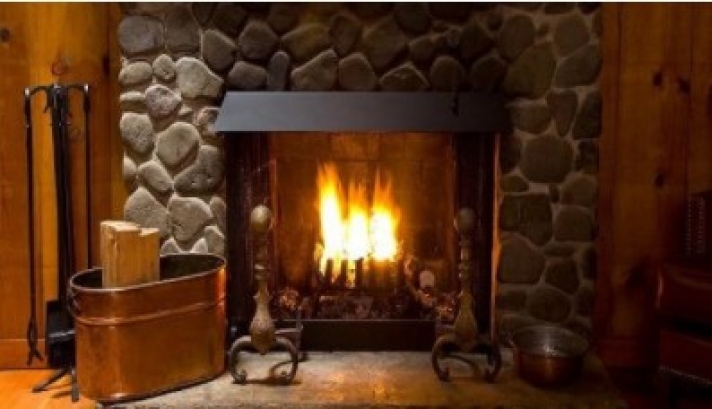 Πόσα ξύλα χρειάζεστε για να ζεστάνετε το σπίτι με τζάκι