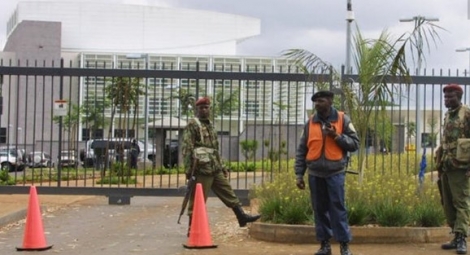Κένυα: Το Ι.Κ ανέλαβε ευθύνη για την επίθεση έξω από την αμερικανική πρεσβεία