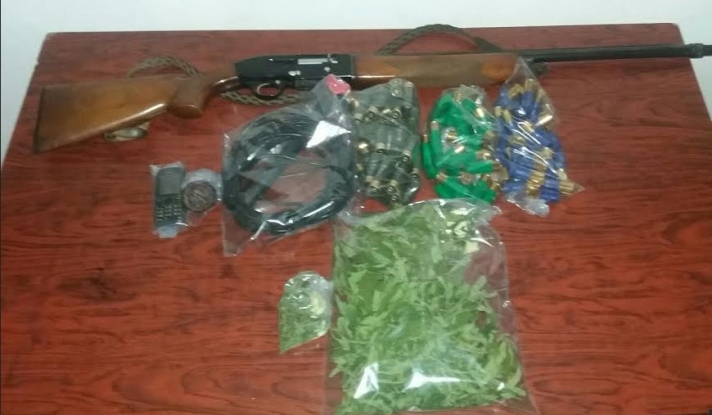 Καλαμάτα : Συνελήφθη ένα (1) άτομο για παράβαση των νομοθεσιών για τα ναρκωτικά και τα όπλα