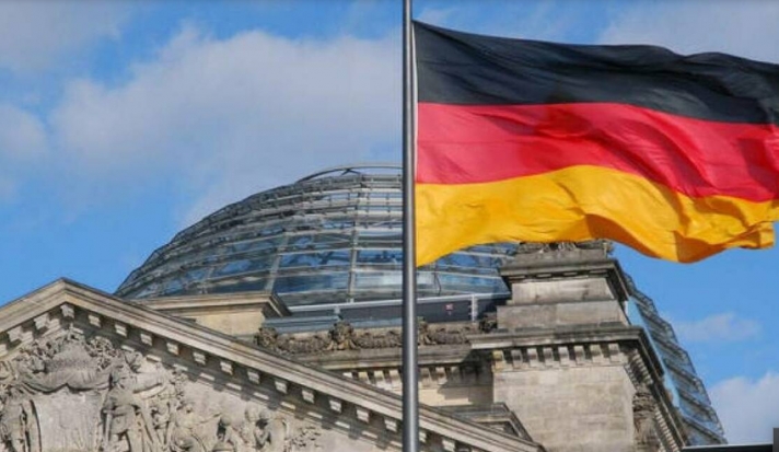 Μπαράζ γερμανικών δημοσιευμάτων υπέρ της Ελλάδας για τις αποζημιώσεις