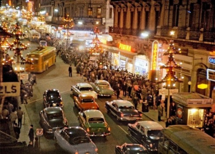 Χριστούγεννα: Η Αθήνα πριν από 55 χρόνια! Υπέροχες φωτογραφίες