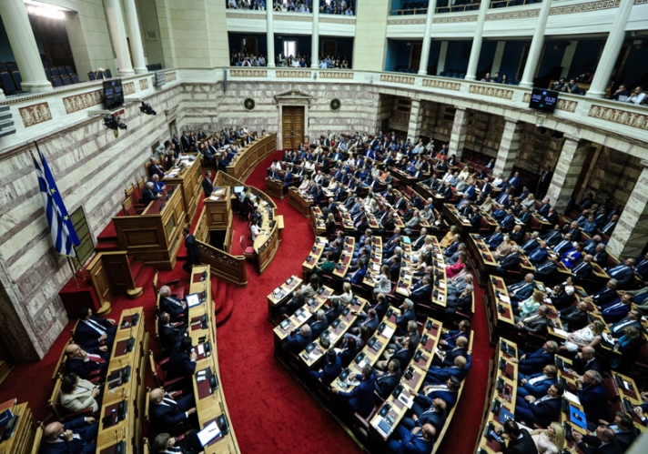Βουλή: Πέρασε το σχέδιο «Ηρακλής» για τα κόκκινα δάνεια