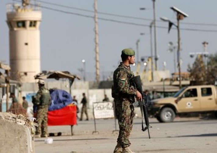Επίθεση αυτοκτονίας μέσα στη μεγαλύτερη βάση των ΗΠΑ στο Αφγανιστάν